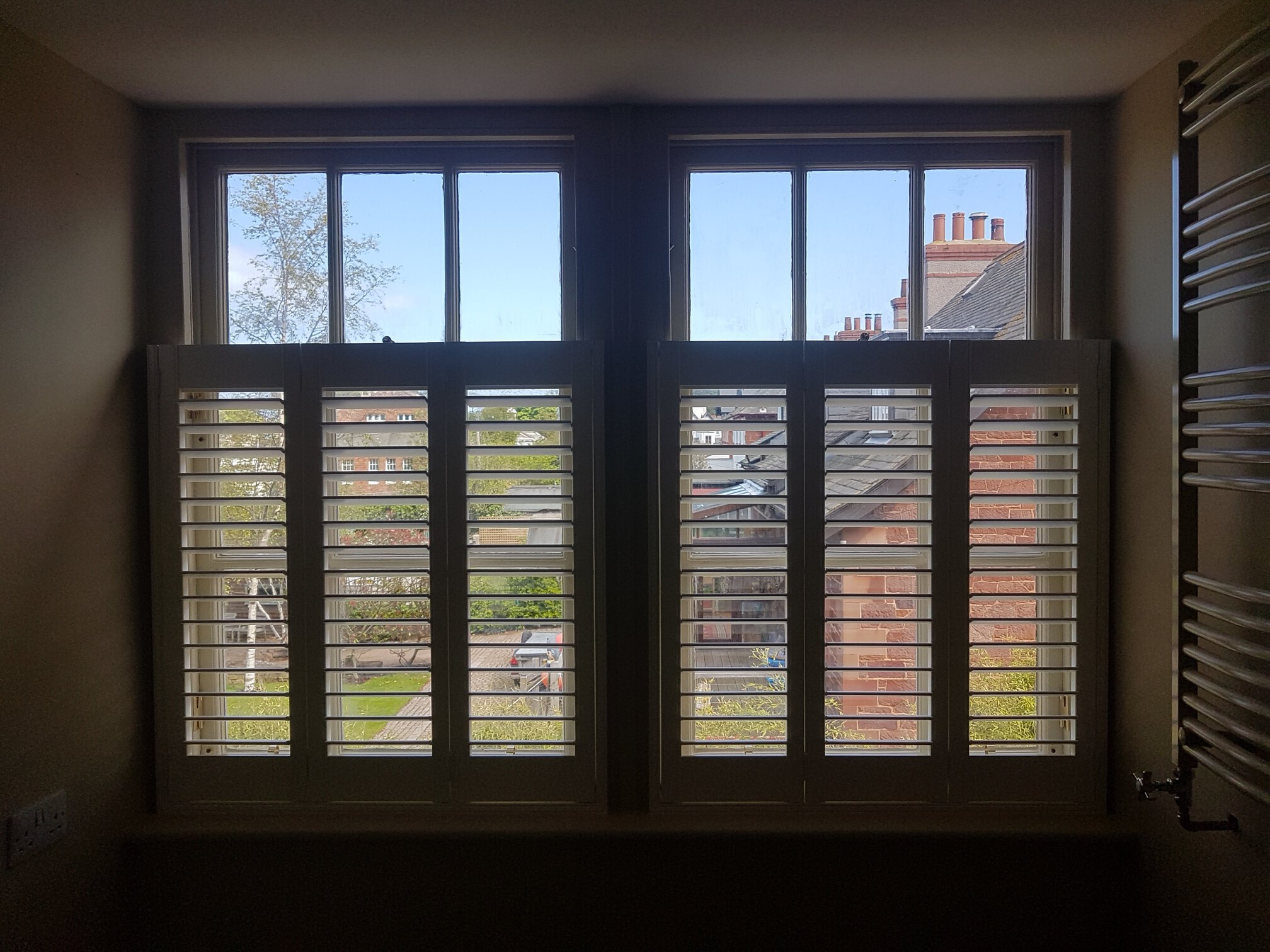 Café-style plantation shutters